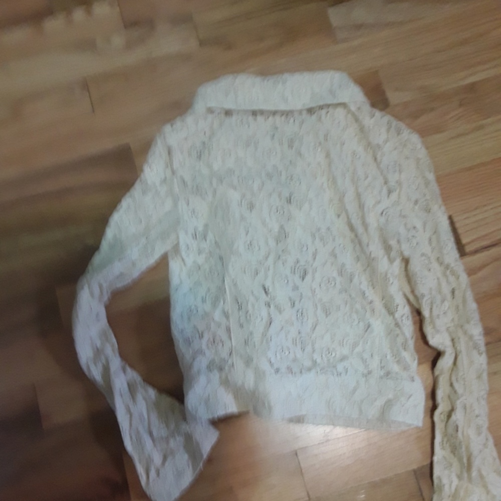 Kirra cream lace moto jacket! - Picture 5 of 5